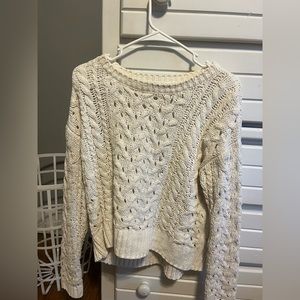 White Aeropostale sweater